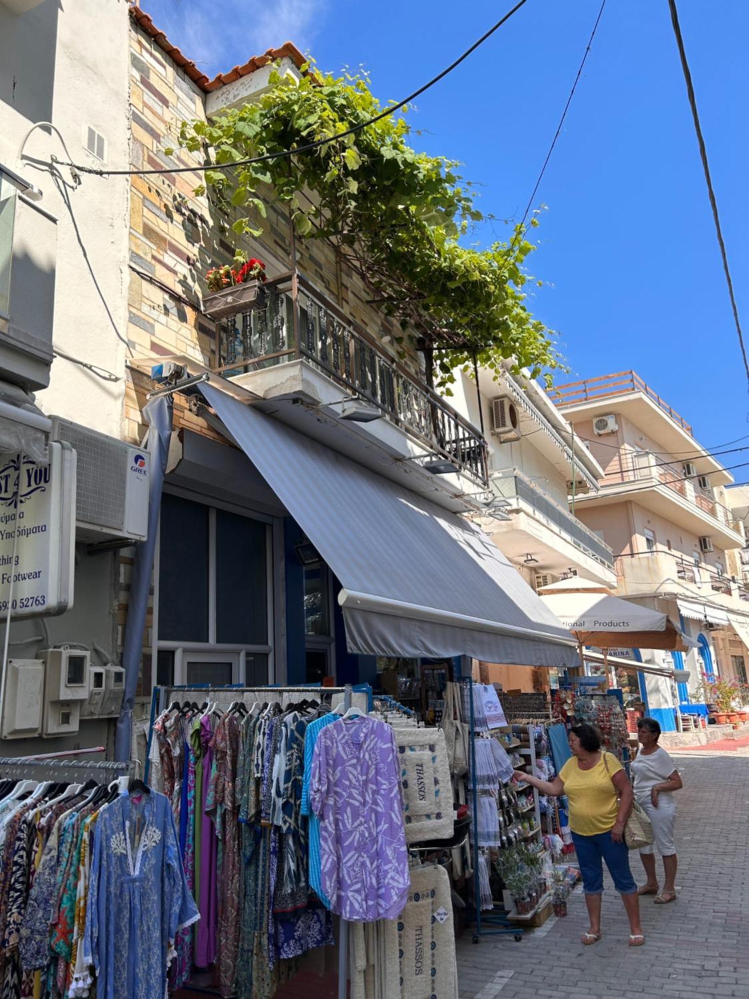 Onarhome Potos Exterior photo